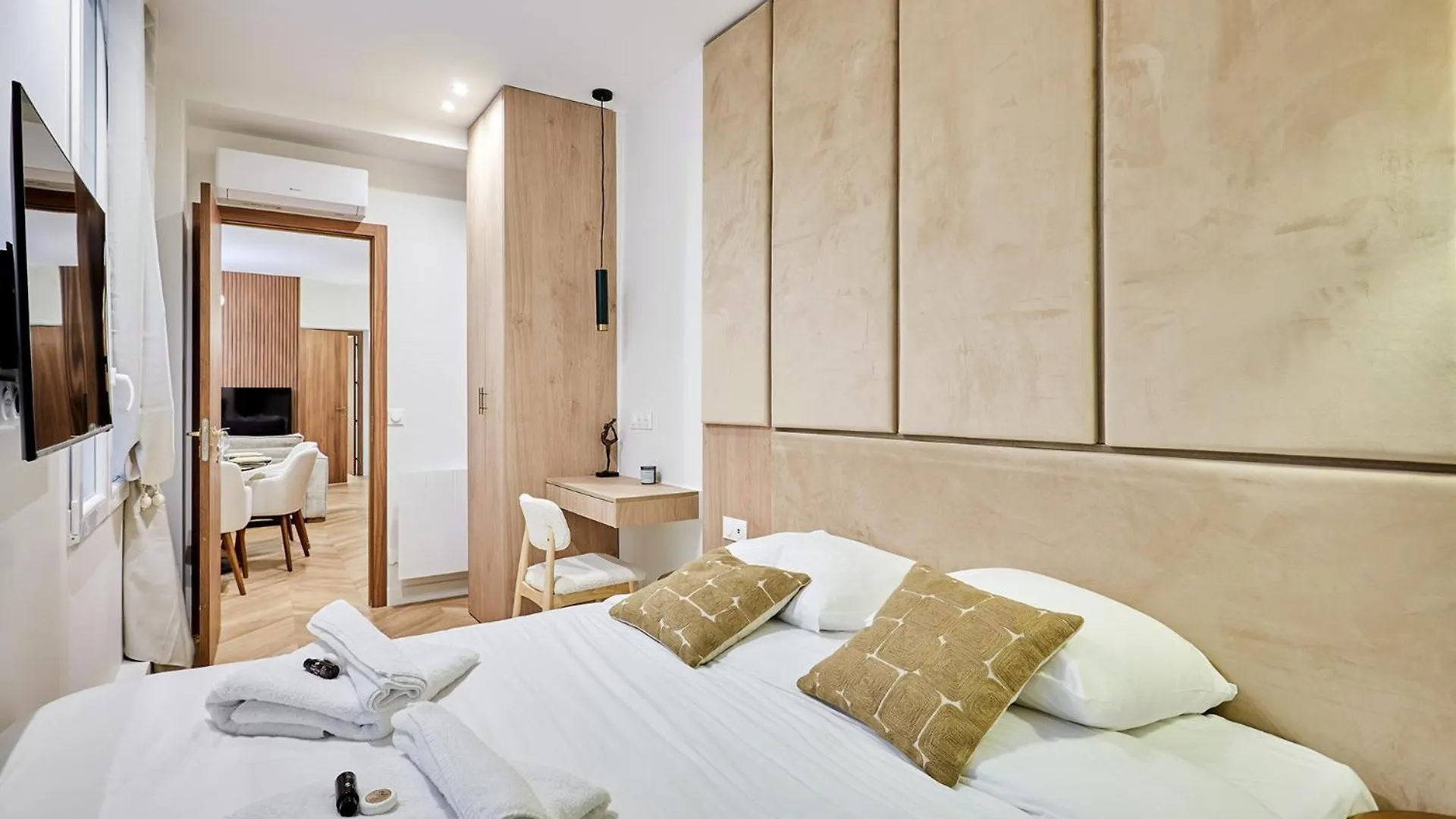 Superb Center Of By Prestige Paris